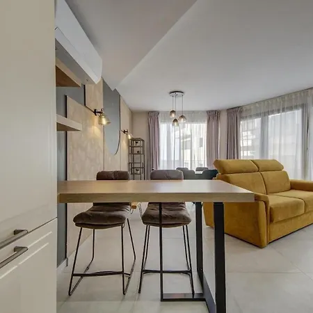 Sea View Gem In The Heart Of Apartment *